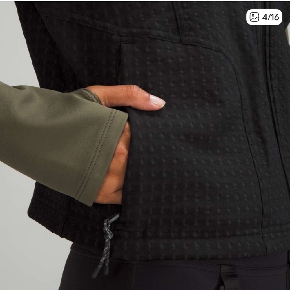 Lululemon Water-Repellent Fleece Hiking Vest! NWT - Picture 3 of 16